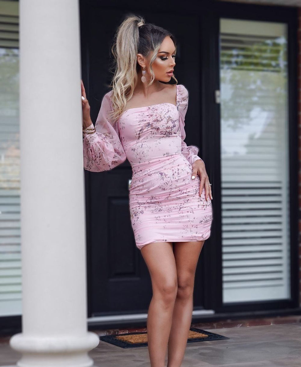 Pink Floral Ruched Front Puff Long ...